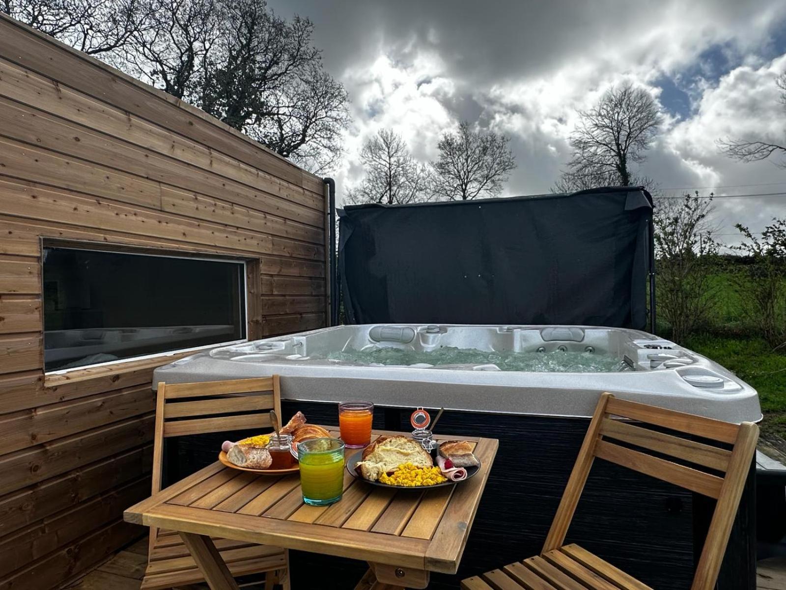 La Cabane D'Emma Spa&Sauna Prive Bannalec Exterior photo